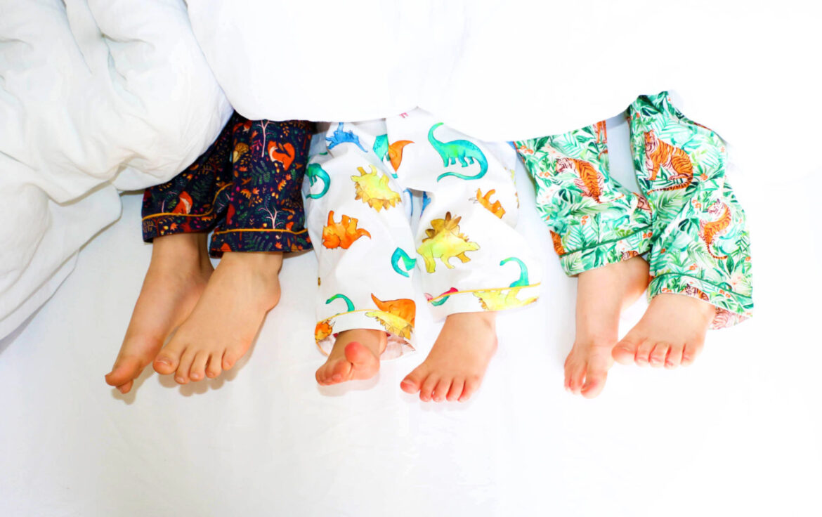 Lola Blake kinderpyjama slaapkopje