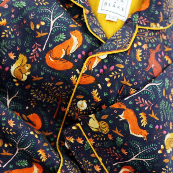 Lola Blake Woodland kinderpyjama slaapkopje