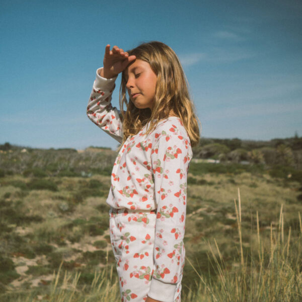 Sleepy Doe Strawberry kids pyjama
