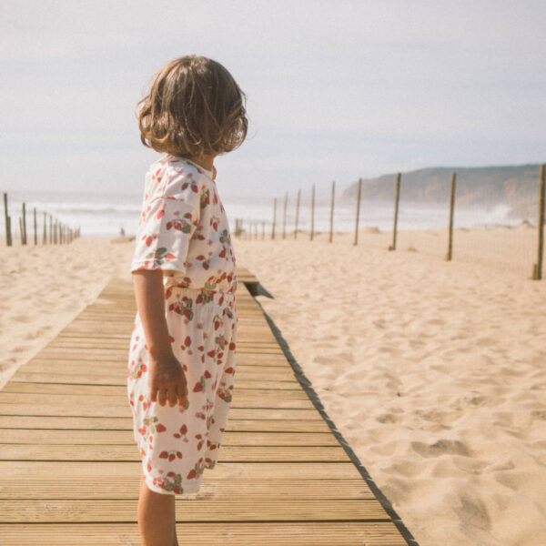 Sleepy Doe Strawberry short pyjama kids