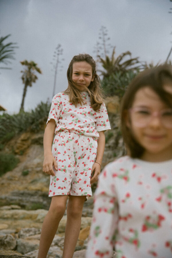 Sleepy Doe Strawberry short pyjama kids
