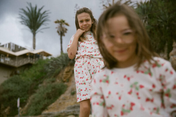 Sleepy Doe Strawberry short pyjama kids